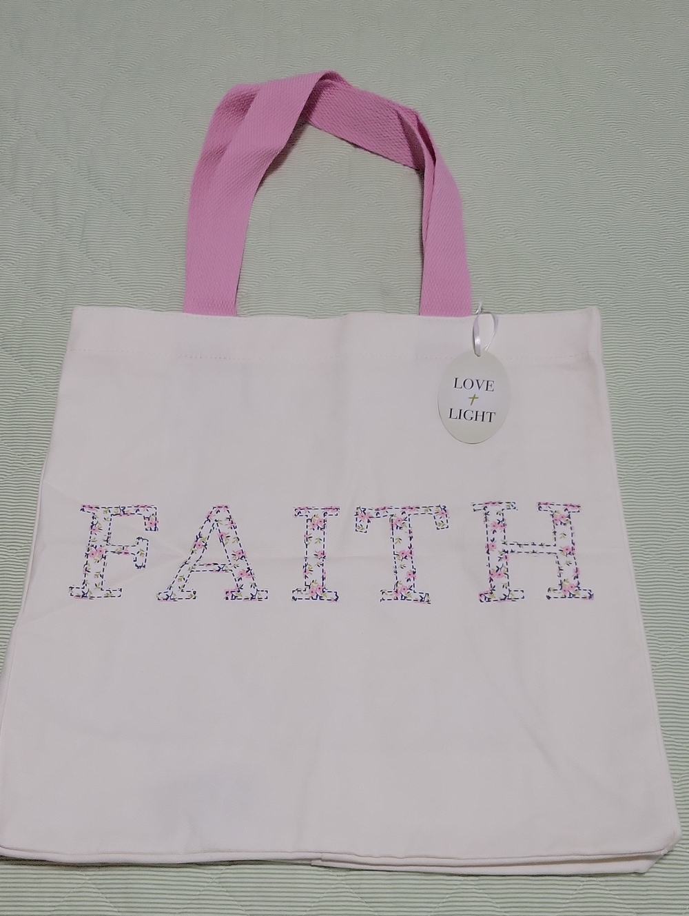 NWT - FAITH Floral Canvas Tote in Light Pink